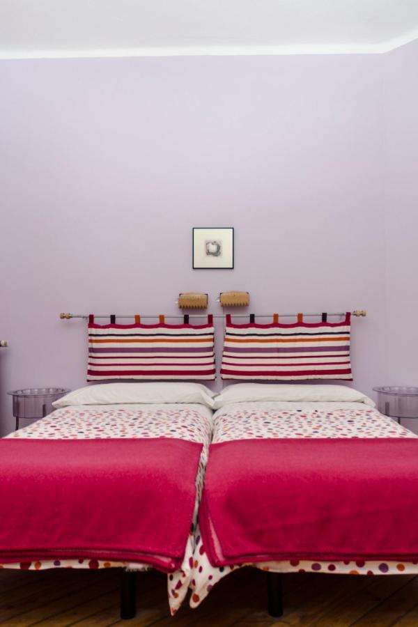 Pension Blanca B&B Leon Bagian luar foto