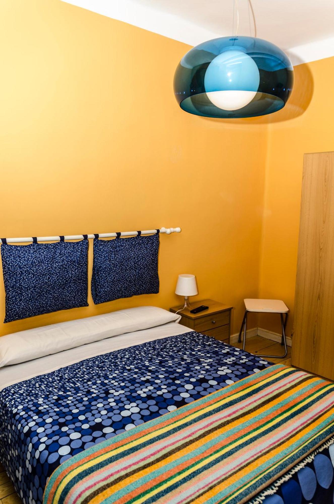 Pension Blanca B&B Leon Bagian luar foto