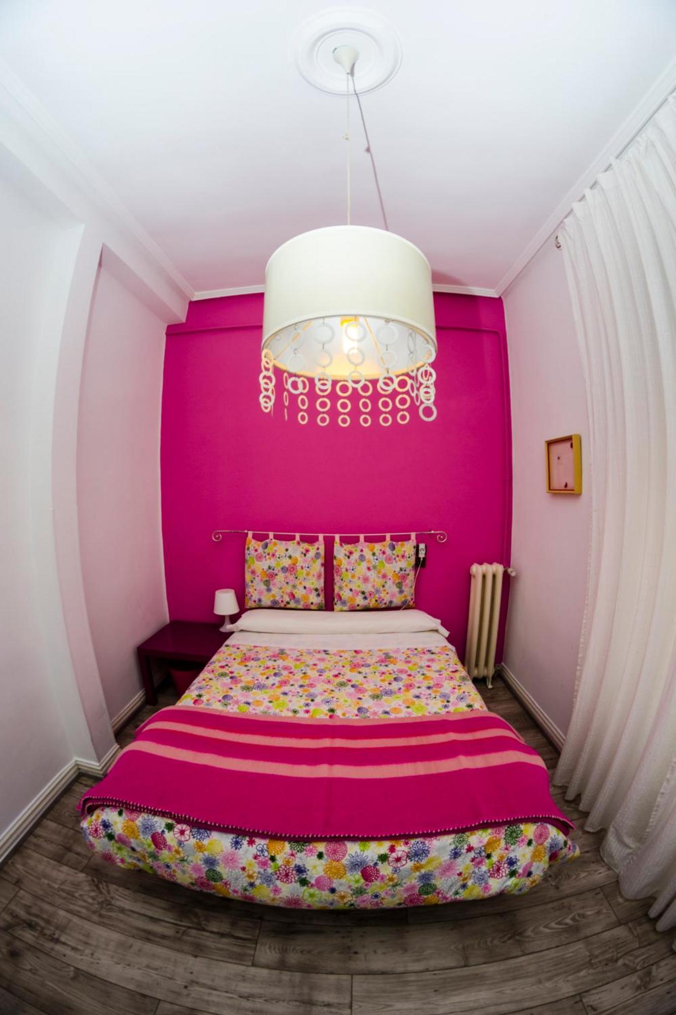 Pension Blanca B&B Leon Bagian luar foto